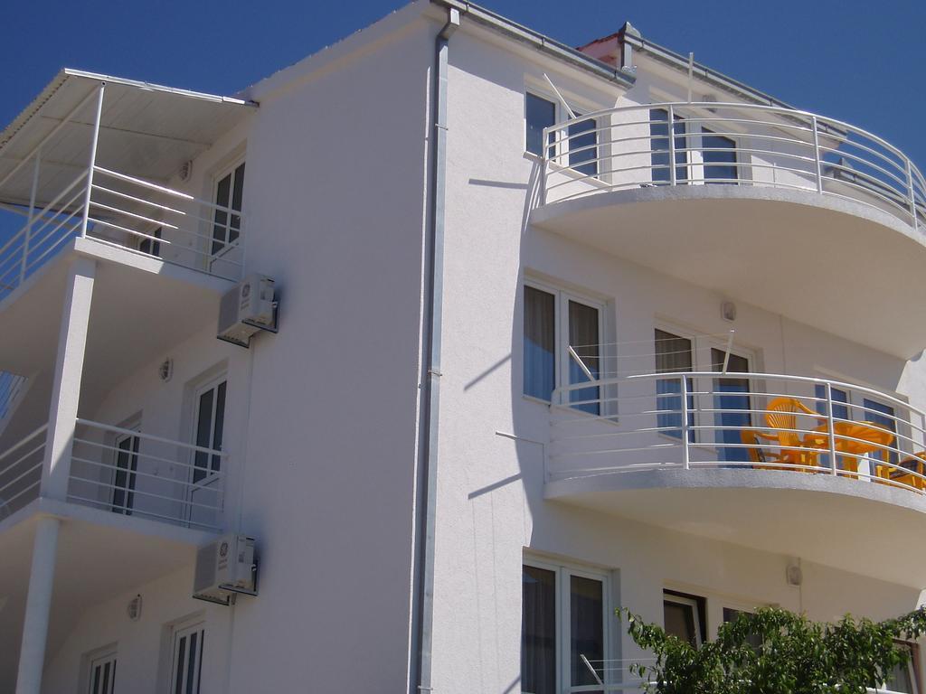 Apartments Niko Trogir Extérieur photo